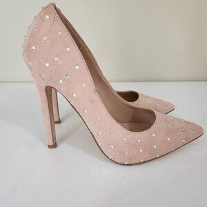 NEW 4.5" Heel Pumps by Cape Robbin Size 7